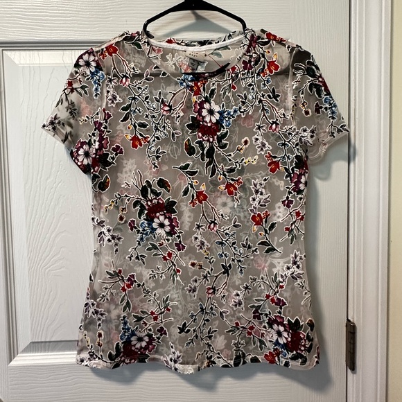 Mesh Tee with Floral Appliqué - Picture 1 of 3